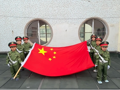 喜迎国庆,爱我祖国|幼教中心(舜耕校区)大二班主题升旗活动